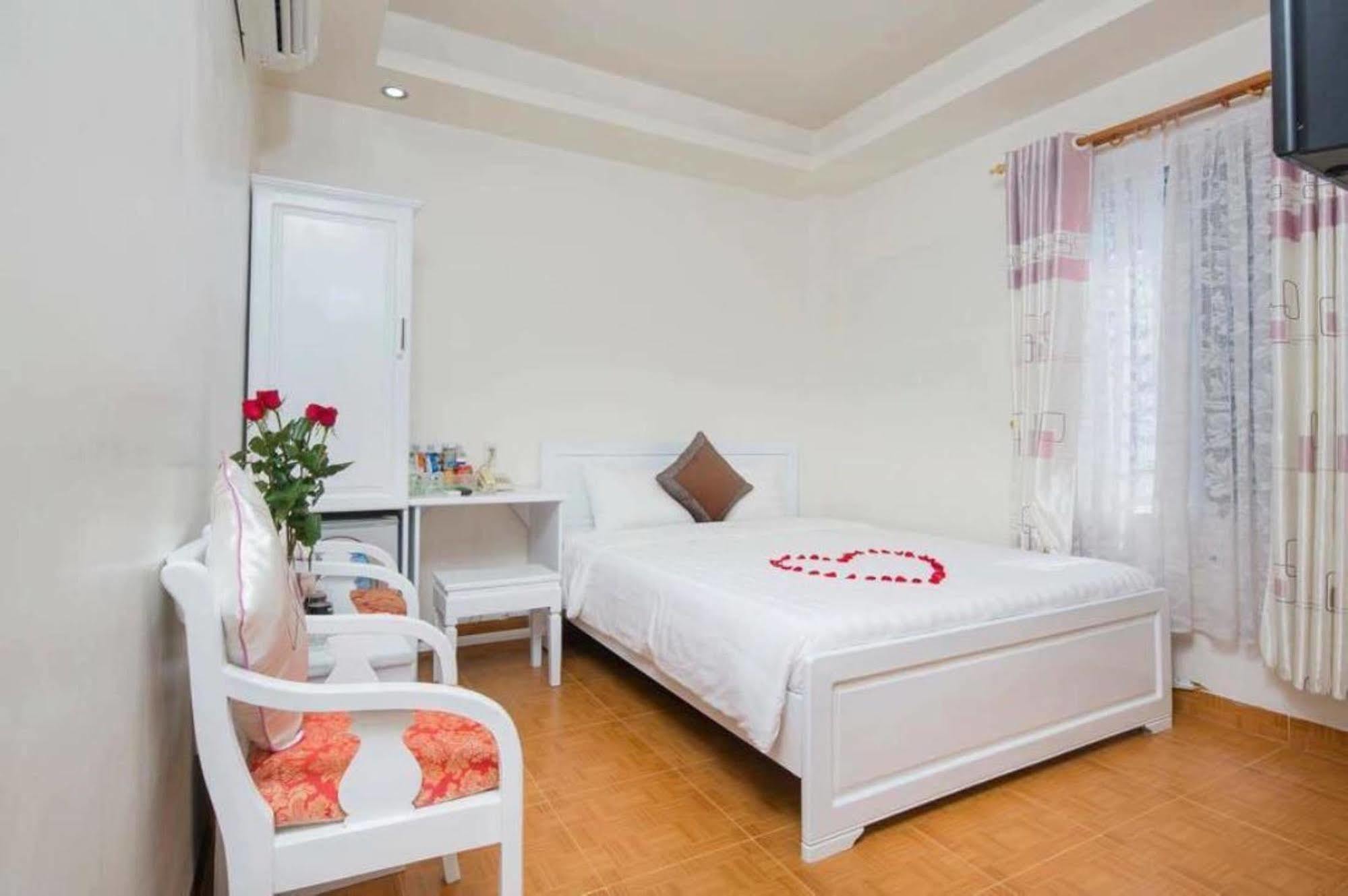 เค็นโฮเต็ลนาห์ตรัง Hotel ญาจาง ภายนอก รูปภาพ